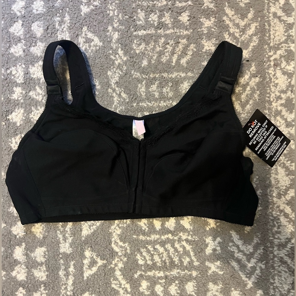 NWT Comfort Choice Black Women's Intimate Bra size 44B front closure (SKU C103)